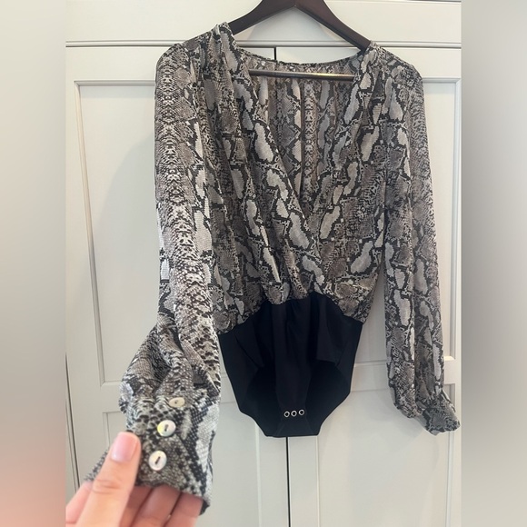 Zara women sheer bodysuit snake print size S grey black - Picture 2 of 7